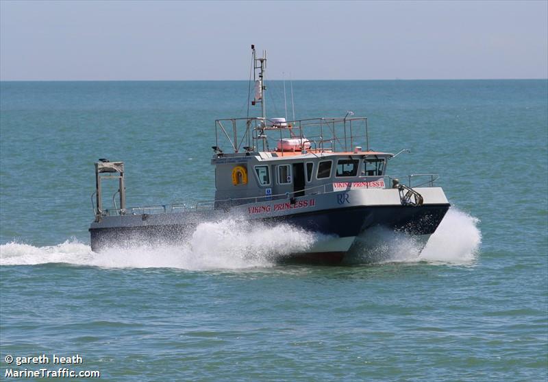 viking princess ii (Diving ops) - IMO , MMSI 235026894, Call Sign MJAD6 under the flag of United Kingdom (UK)