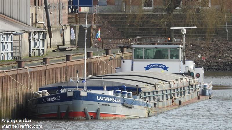 lauwerszee (Cargo ship) - IMO , MMSI 244180341, Call Sign PE9356 under the flag of Netherlands