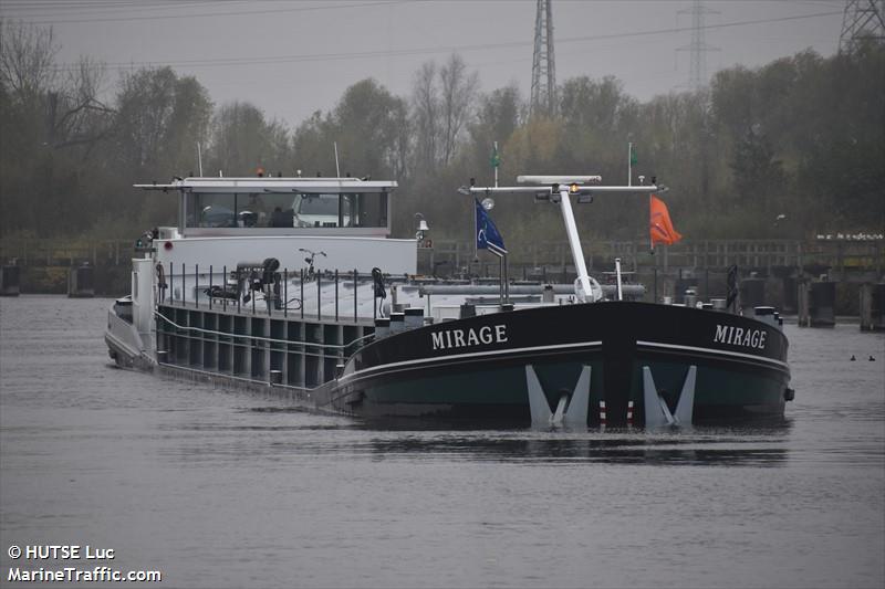 mirage (WIG) - IMO , MMSI 244650842, Call Sign PB4314 under the flag of Netherlands