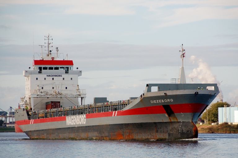 diezeborg (General Cargo Ship) - IMO 9225586, MMSI 245250000, Call Sign PBBA under the flag of Netherlands