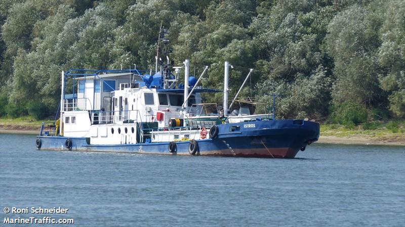 istros (Dredging or UW ops) - IMO , MMSI 264162458, Call Sign YP2458 under the flag of Romania