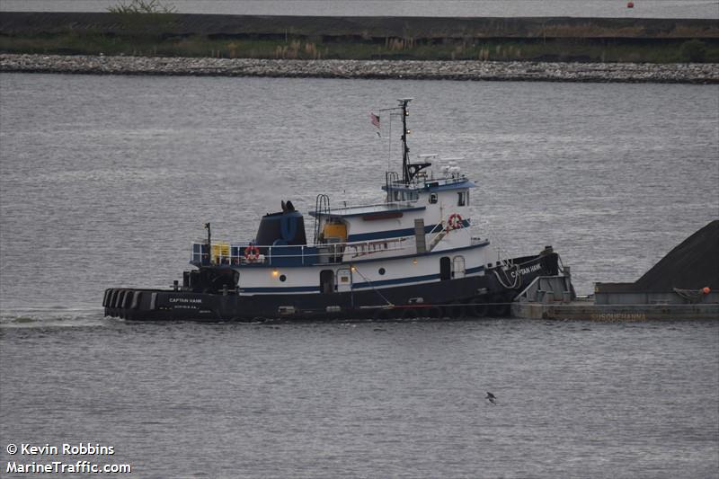 captain hank (Tug) - IMO , MMSI 367031390, Call Sign WCR9342 under the flag of United States (USA)