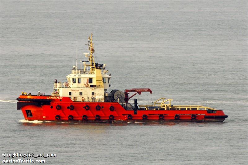 lan pan 20 (Tug) - IMO 9562257, MMSI 564542000, Call Sign 9V8116 under the flag of Singapore