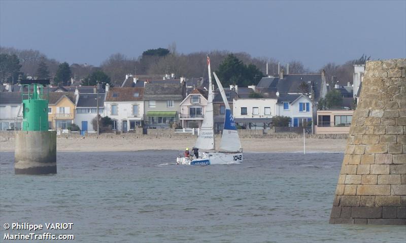 flash solo sailer (Sailing vessel) - IMO , MMSI 228092740, Call Sign FAJ3646 under the flag of France