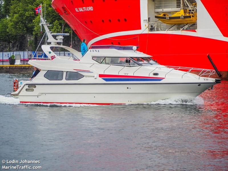 lyna (Passenger ship) - IMO , MMSI 257269600, Call Sign LK5397 under the flag of Norway
