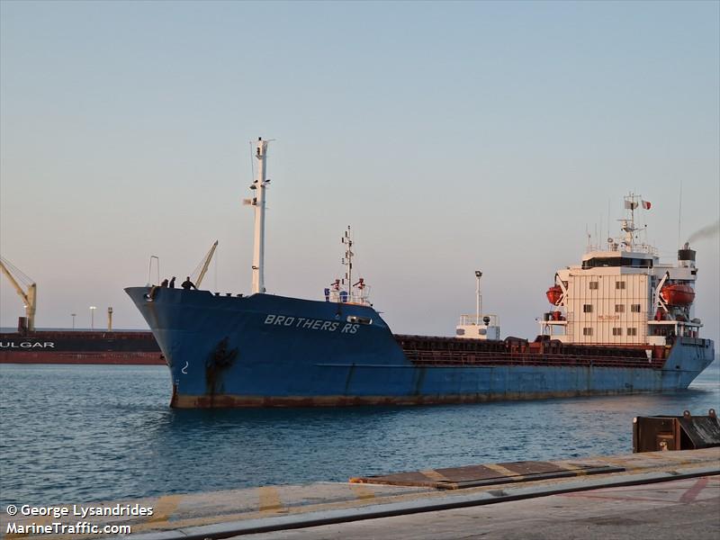 brothers rs (Bulk Carrier) - IMO 7382495, MMSI 511100650, Call Sign T8A3834 under the flag of Palau