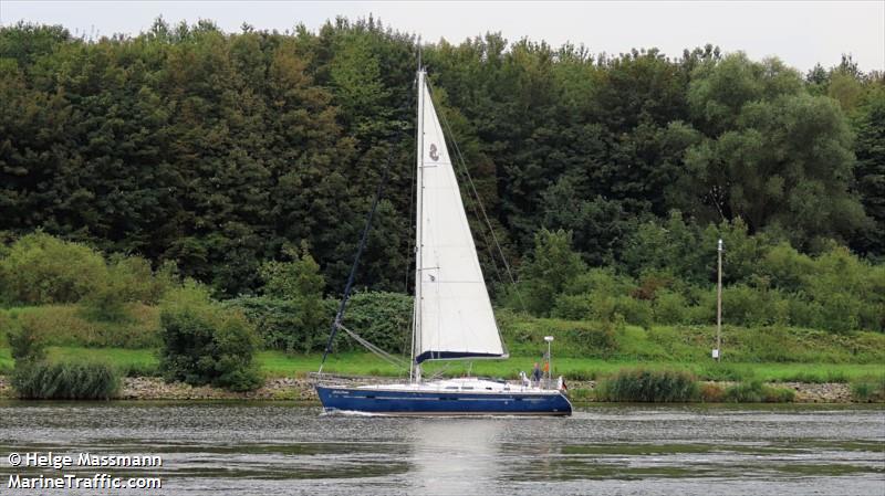 sy merit amun (Pleasure craft) - IMO , MMSI 211438800, Call Sign DK6730 under the flag of Germany