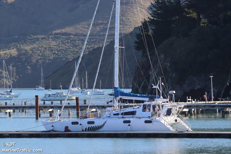 fearless (-) - IMO , MMSI 512010690, Call Sign ZMP9503 under the flag of New Zealand