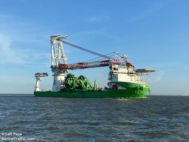 orion (Crane Ship) - IMO 9825453, MMSI 205755000, Call Sign ORMB under the flag of Belgium