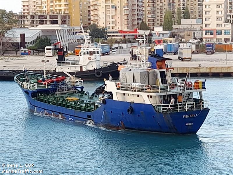 fish fry 7 (Unknown) - IMO 8528591, MMSI 613880000, Call Sign TJMC899 under the flag of Cameroon
