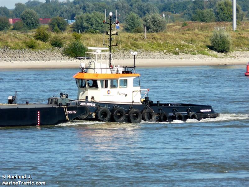 le rozel (Towing vessel) - IMO , MMSI 228098070, Call Sign FAJ4175 under the flag of France