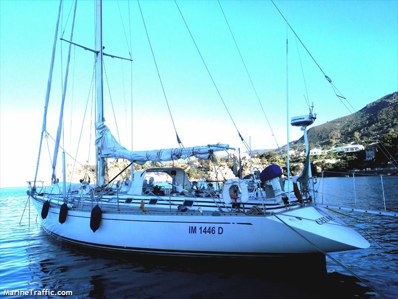 chloe (Sailing vessel) - IMO , MMSI 247200930, Call Sign IO2066 under the flag of Italy