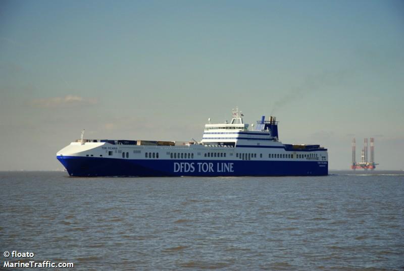 ficaria seaways (Ro-Ro Cargo Ship) - IMO 9320568, MMSI 220464000, Call Sign OVQW2 under the flag of Denmark