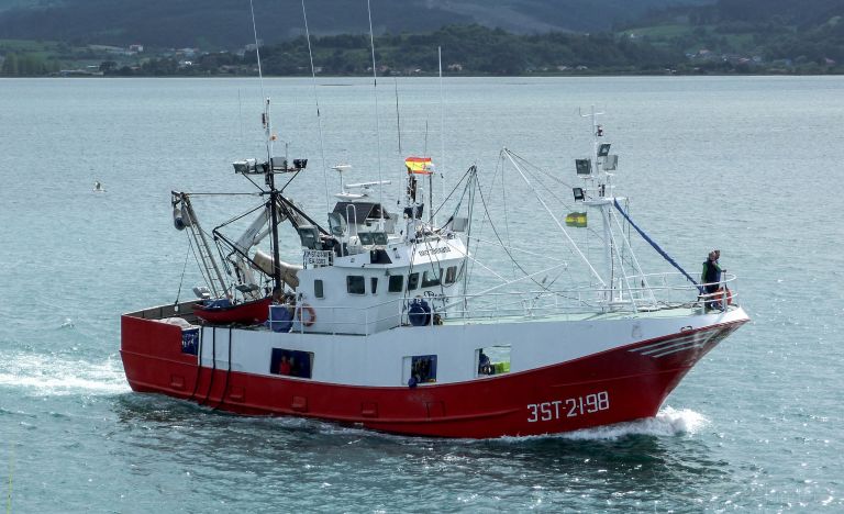 angel padre (Fishing vessel) - IMO , MMSI 224073580, Call Sign EA3302 under the flag of Spain