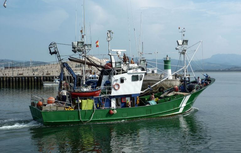 albo puertas (Fishing vessel) - IMO 2806941, MMSI 224103750, Call Sign EA3191 under the flag of Spain