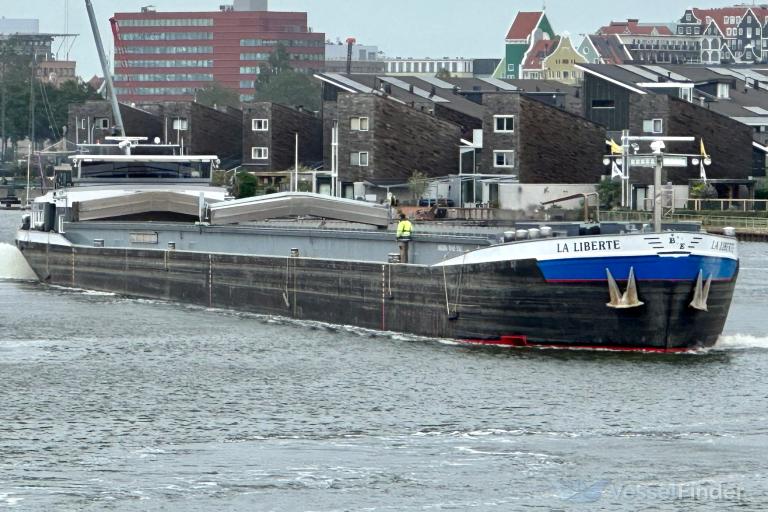 la liberte (Cargo ship) - IMO , MMSI 226013770, Call Sign FM7437 under the flag of France