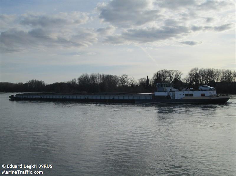 koumac (Cargo ship) - IMO , MMSI 227096210, Call Sign FM6818 under the flag of France