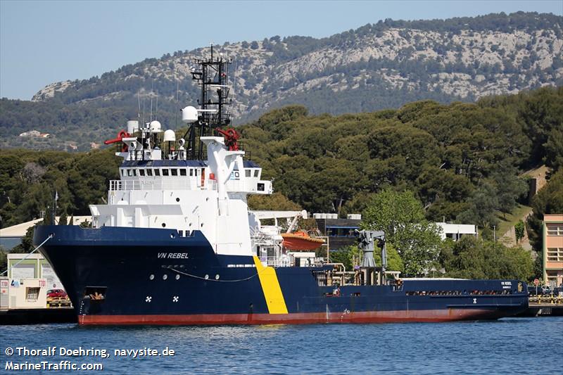 vn rebel (Offshore Tug/Supply Ship) - IMO 8304828, MMSI 228073600, Call Sign FIXP under the flag of France