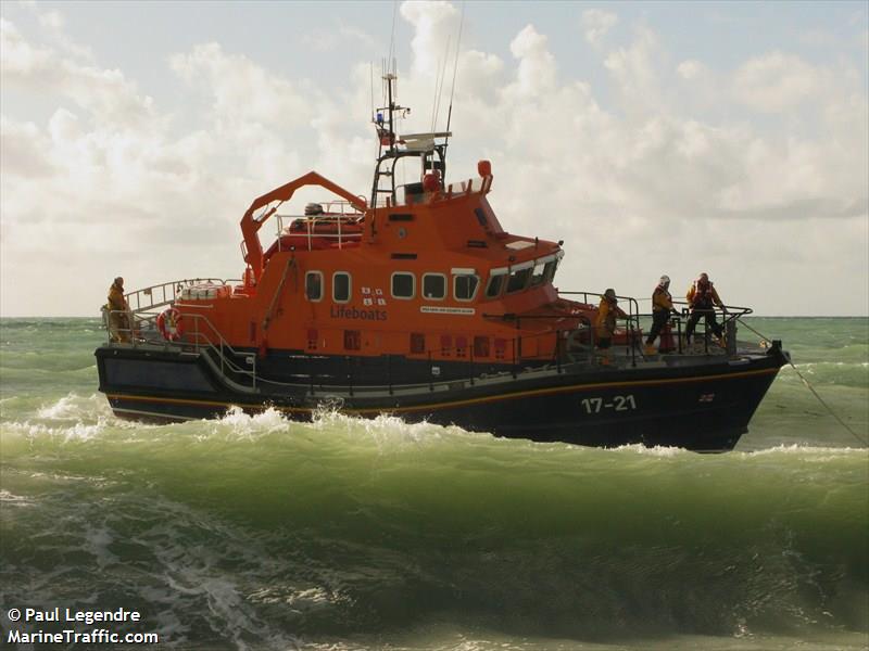 rnli lifeboat 17-21 (SAR) - IMO , MMSI 232003141, Call Sign GLFE under the flag of United Kingdom (UK)