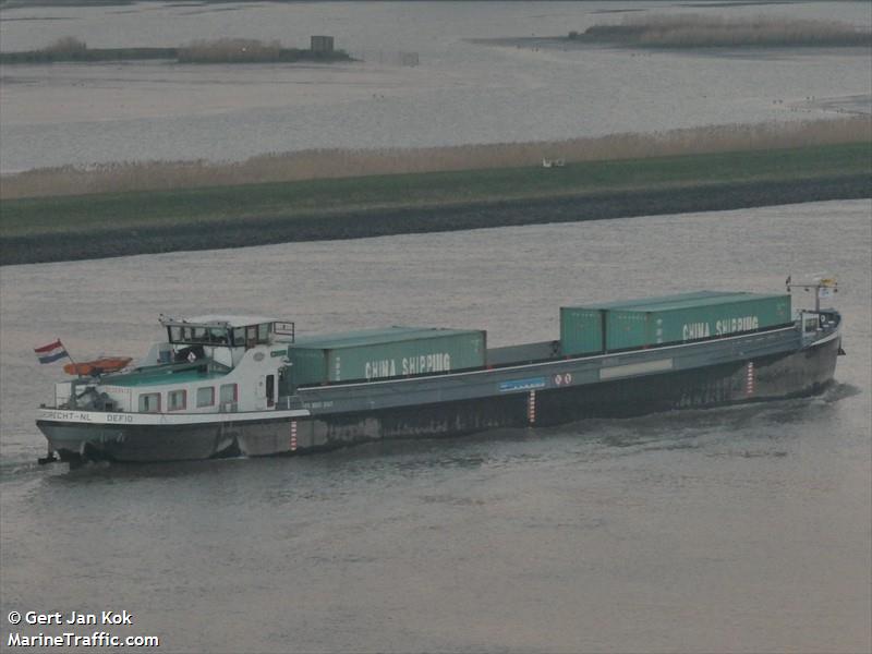 defio (Cargo ship) - IMO , MMSI 244700890, Call Sign PD7859 under the flag of Netherlands