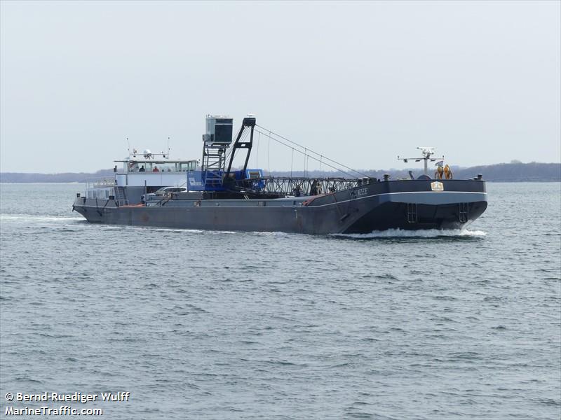 gouwzee (Dredging or UW ops) - IMO , MMSI 244750553, Call Sign PE6821 under the flag of Netherlands