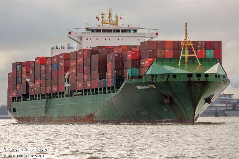 bernadette (Container Ship) - IMO 9407885, MMSI 255805797, Call Sign CQDU under the flag of Madeira