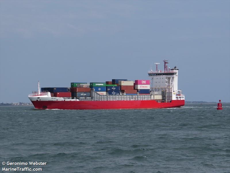 helmut (Container Ship) - IMO 9354466, MMSI 255806016, Call Sign CQIN7 under the flag of Madeira