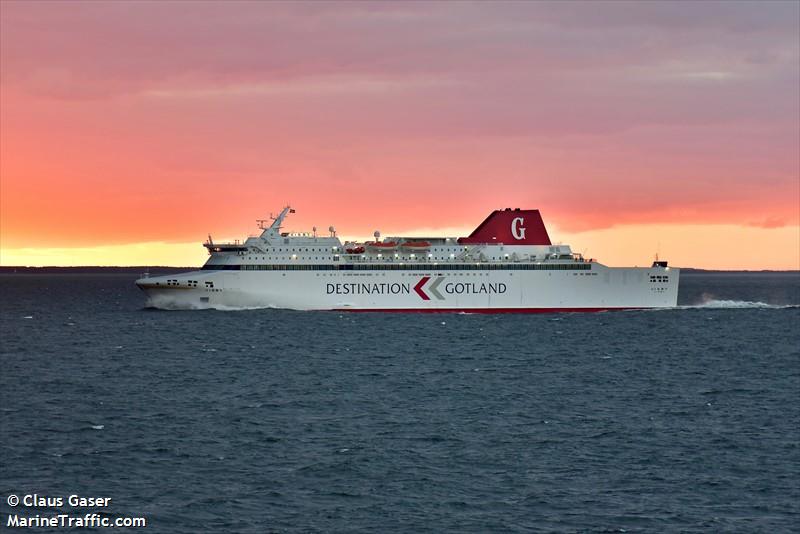 visby (Passenger/Ro-Ro Cargo Ship) - IMO 9223784, MMSI 265865000, Call Sign SGPH under the flag of Sweden