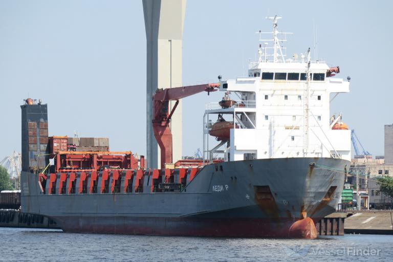 lady r (Ro-Ro Cargo Ship) - IMO 9161003, MMSI 273212120, Call Sign UBDT8 under the flag of Russia