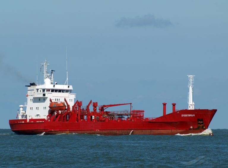sistraum (Oil Products Tanker) - IMO 8008412, MMSI 273333130, Call Sign UBUF2 under the flag of Russia