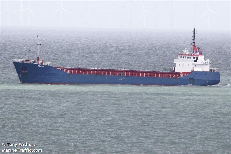 alcon (Passenger Ship) - IMO 9006423, MMSI 351136000, Call Sign HO7605 under the flag of Panama