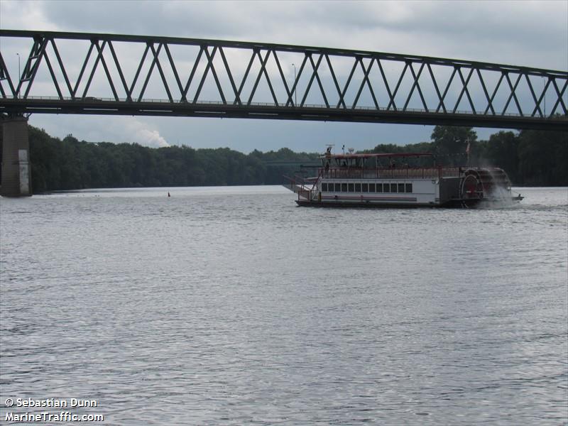 valley gem (Passenger ship) - IMO , MMSI 366937890, Call Sign WAA7576 under the flag of United States (USA)