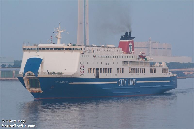 ferry fukuoka ii (Passenger/Ro-Ro Cargo Ship) - IMO 9258416, MMSI 431301648, Call Sign JI3703 under the flag of Japan