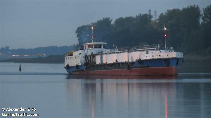 tn41 (Tanker) - IMO , MMSI 273320980, Call Sign UBGL4 under the flag of Russia