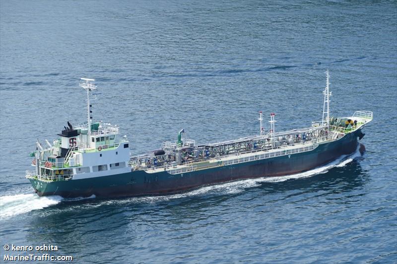 mone maru (Bunkering Tanker) - IMO 9644718, MMSI 431003715, Call Sign JD3383 under the flag of Japan