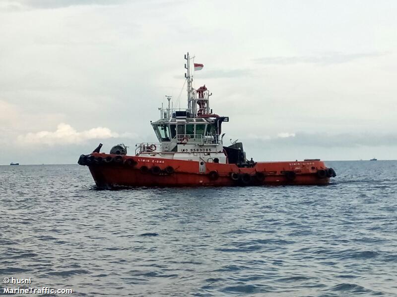 ht.limin z-one (Tug) - IMO 9569085, MMSI 563013710, Call Sign YDA4656 under the flag of Singapore