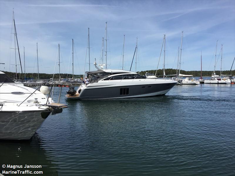 more feeling (Pleasure craft) - IMO , MMSI 265747890, Call Sign SJFA under the flag of Sweden