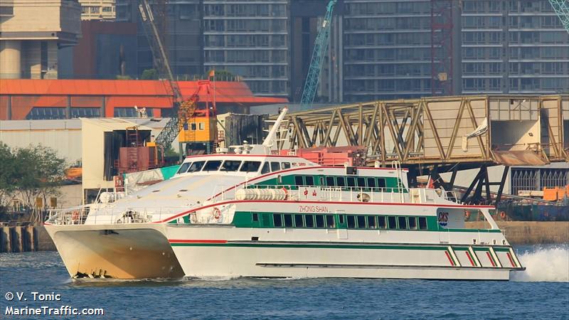 zhong shan (Passenger Ship) - IMO 9108879, MMSI 412461640, Call Sign BXBD under the flag of China