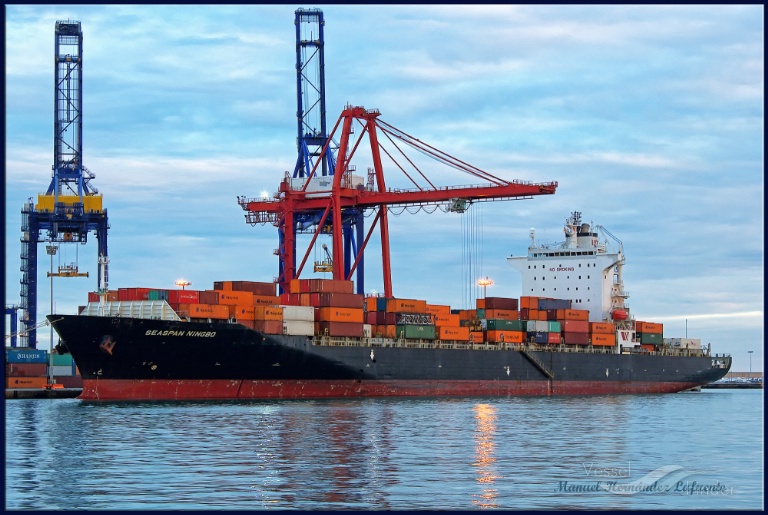 algeciras express (Container Ship) - IMO 9227015, MMSI 636021776, Call Sign 5LFP9 under the flag of Liberia