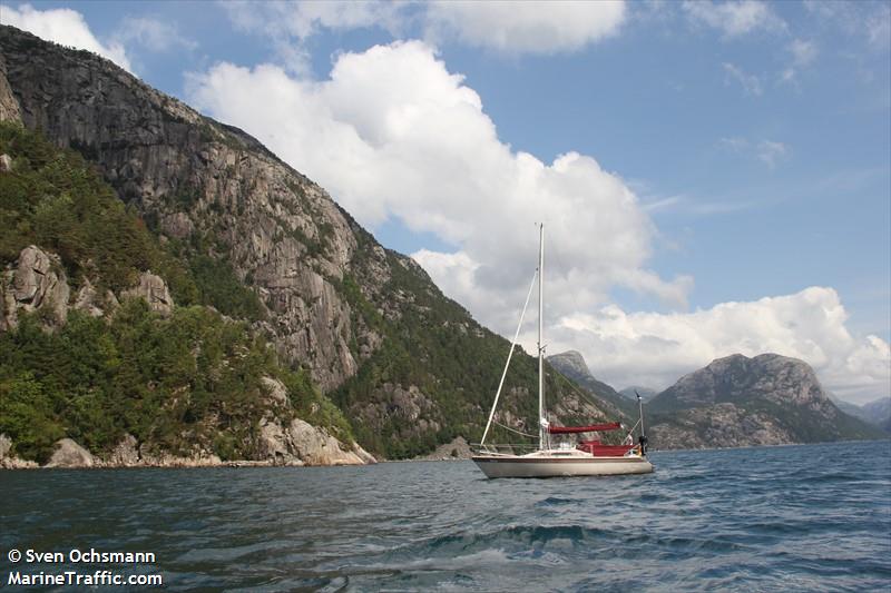 mistral (Sailing vessel) - IMO , MMSI 211388040, Call Sign DB9317 under the flag of Germany