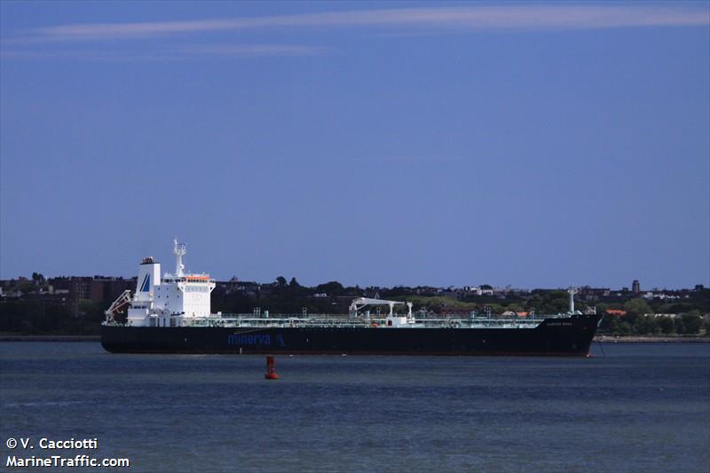 surfer rosa (Oil Products Tanker) - IMO 9276016, MMSI 215555000, Call Sign 9HTS7 under the flag of Malta