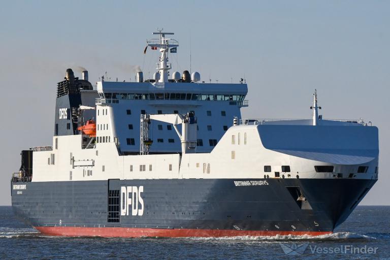 britannia seaways (Ro-Ro Cargo Ship) - IMO 9153032, MMSI 219825000, Call Sign OZTS2 under the flag of Denmark