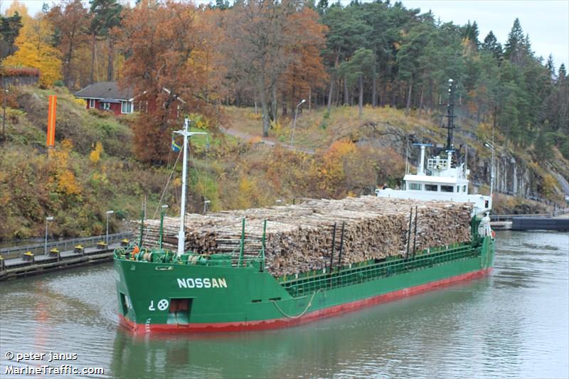 nossan (General Cargo Ship) - IMO 8814536, MMSI 231841000, Call Sign OZ2127 under the flag of Faeroe Islands