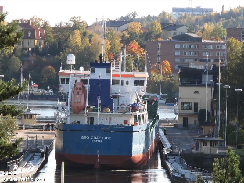 thun gratitude (Chemical/Oil Products Tanker) - IMO 9266413, MMSI 245689000, Call Sign PBLL under the flag of Netherlands