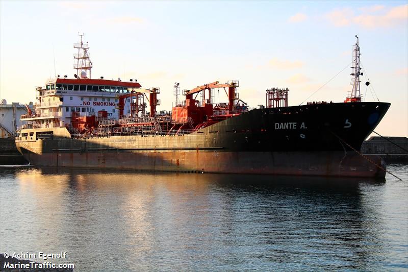 dante a (Chemical/Oil Products Tanker) - IMO 9361029, MMSI 247190400, Call Sign ICCB under the flag of Italy