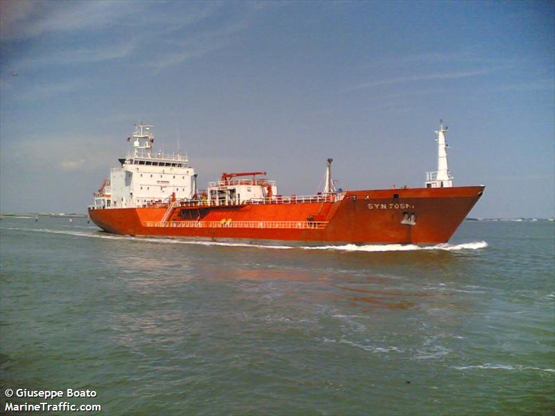 syn zosma (LPG Tanker) - IMO 9177466, MMSI 247354000, Call Sign IBMV under the flag of Italy