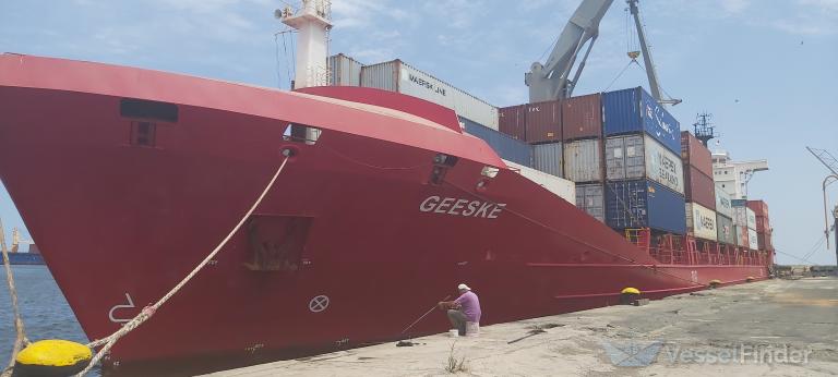 geeske (Container Ship) - IMO 9301562, MMSI 255806055, Call Sign CQIS5 under the flag of Madeira