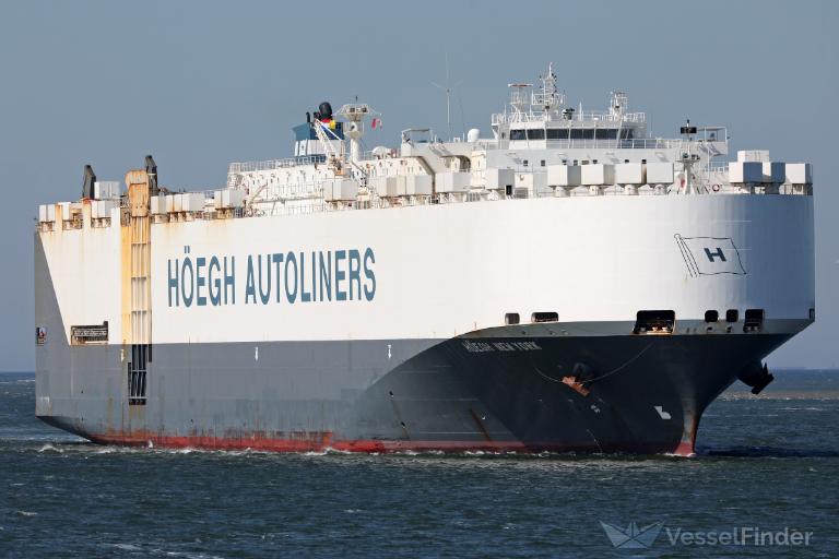 hoegh new york (Vehicles Carrier) - IMO 9295830, MMSI 257560000, Call Sign LAUA7 under the flag of Norway