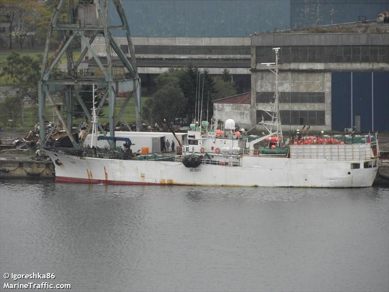 solid (Refrigerated Cargo Ship) - IMO 8804141, MMSI 273349480, Call Sign UBYL3 under the flag of Russia