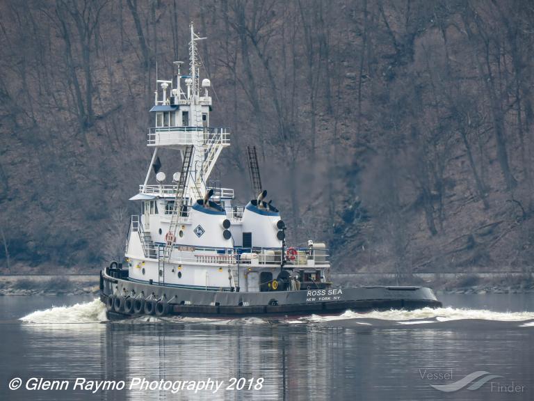 ross sea (Tug) - IMO 8983105, MMSI 367334360, Call Sign WDE3122 under the flag of United States (USA)